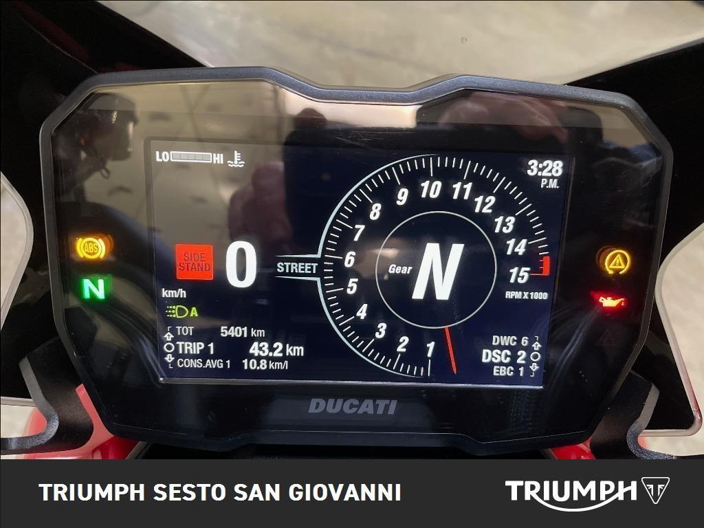 DUCATI Streetfighter V4 