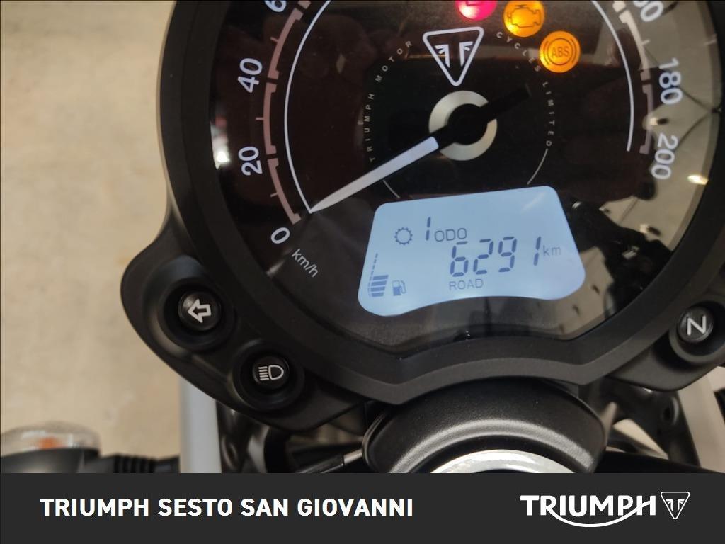 TRIUMPH Street Scrambler 900 